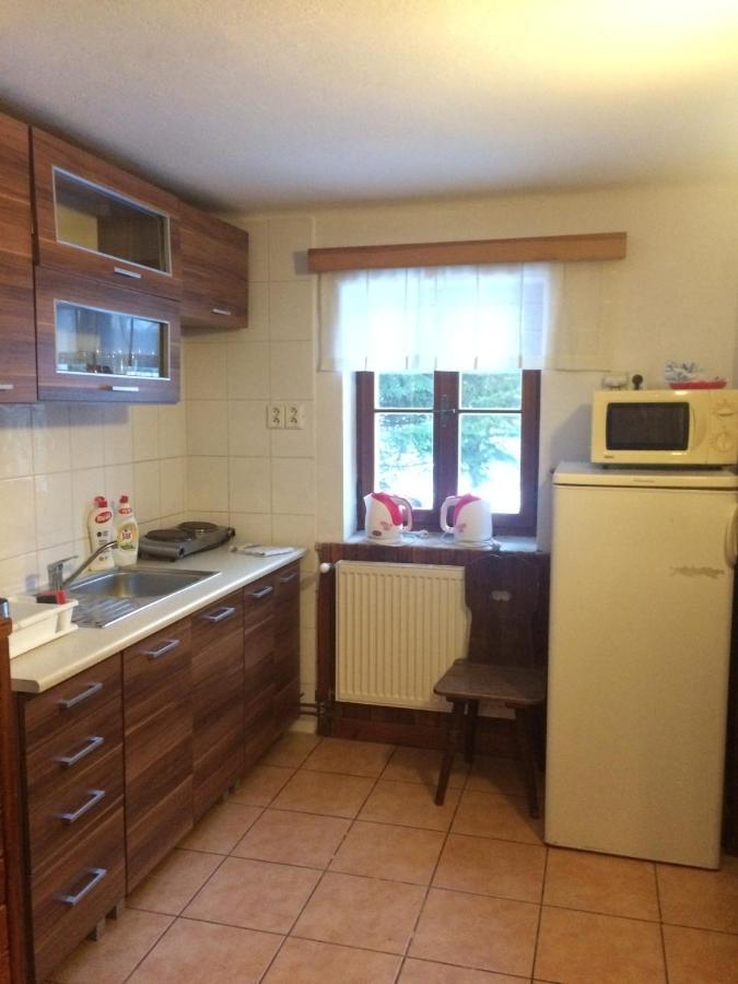 Chata Cert Josefŭv Dŭl Esterno foto