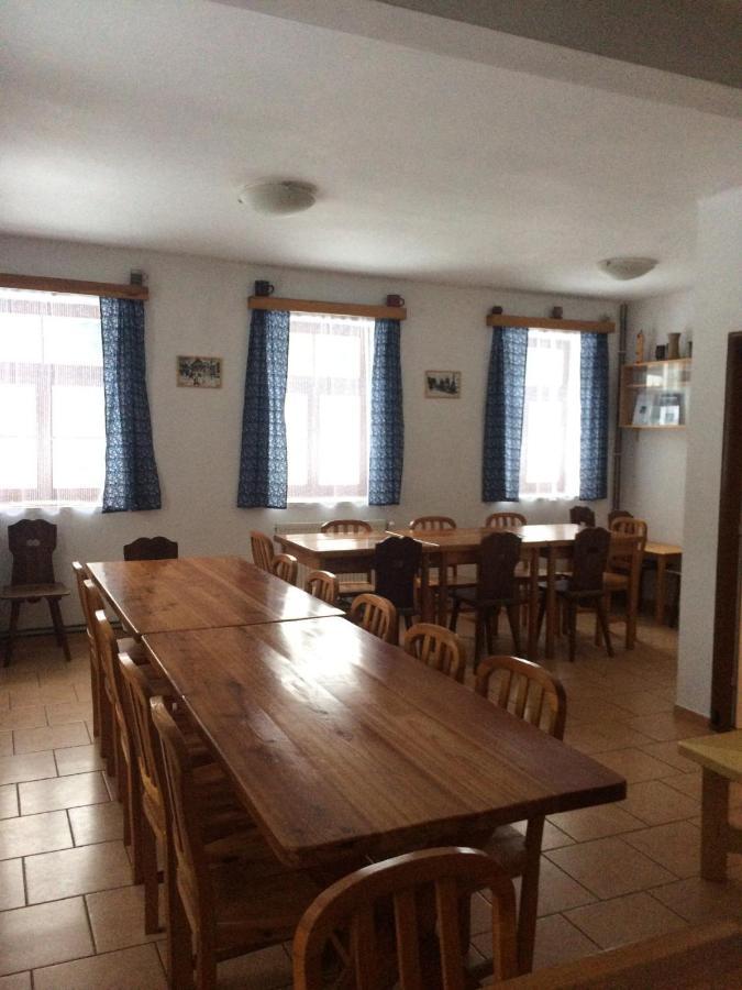Chata Cert Josefŭv Dŭl Esterno foto
